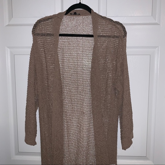 NWT JLUXLABEL Taupe Sienna Crochet Cardigan - Picture 5 of 10